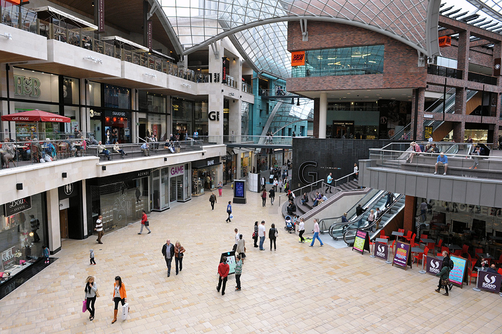 Доля свободных помещений на основных торговых коридорах Петербурга достигла минимального значения с начала пандемии