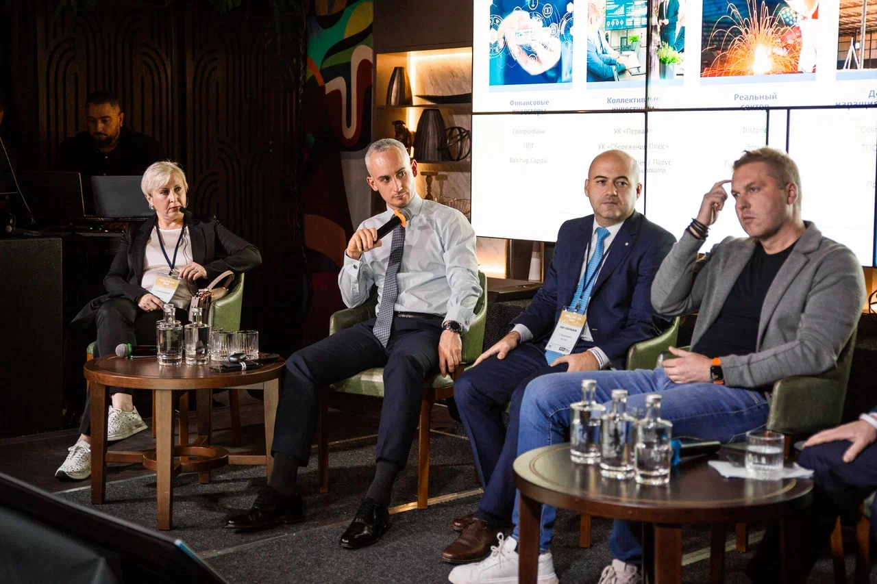 Закрытый инвестиционный коктейль ИД «Коммерсантъ» в рамках выставки-форума Mallpic 2.0