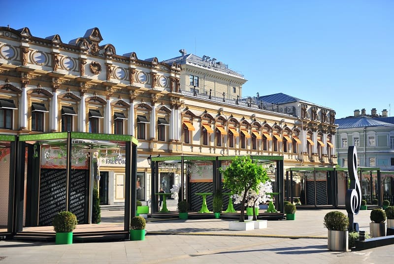 Nikoliers: на центральных улицах Петербурга почти не осталось свободных помещений для ритейла