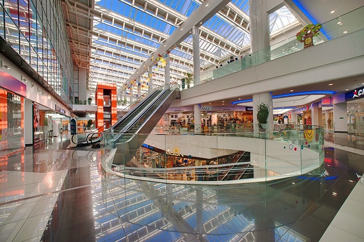 Продуктовый ритейл сокращает свои площади в торговых центрах